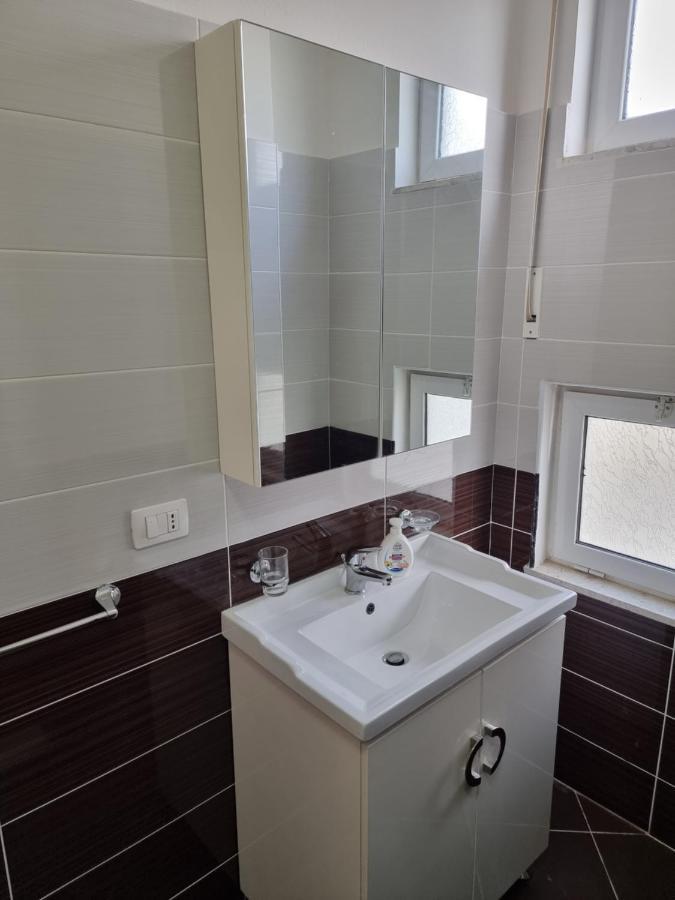 Remar Apartments Vlorë Eksteriør billede