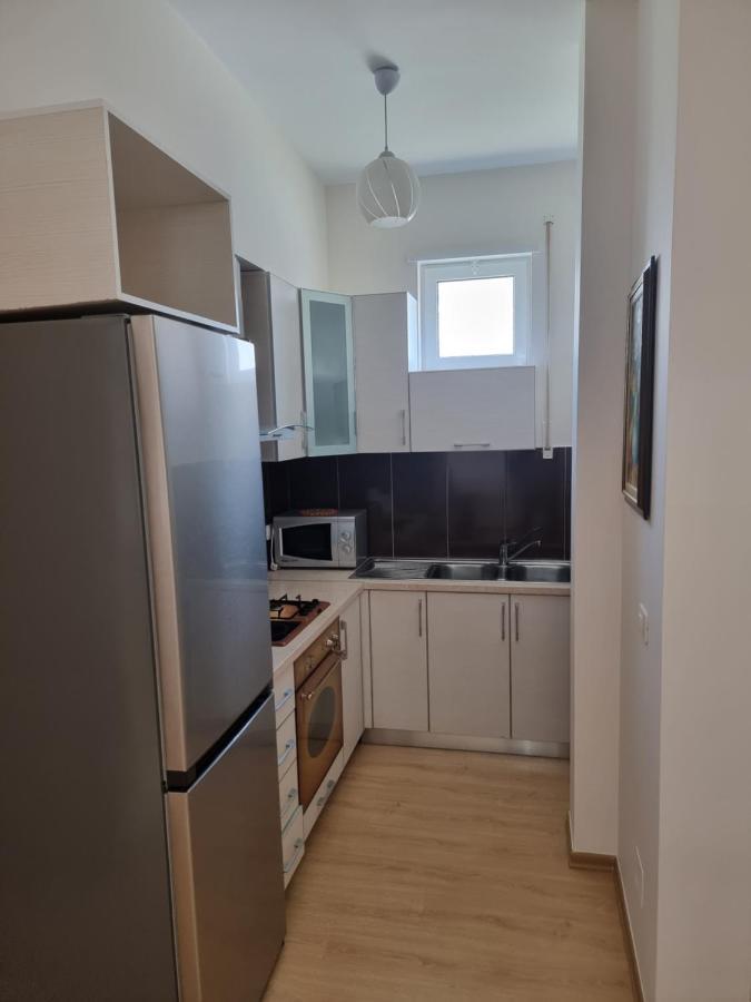 Remar Apartments Vlorë Eksteriør billede